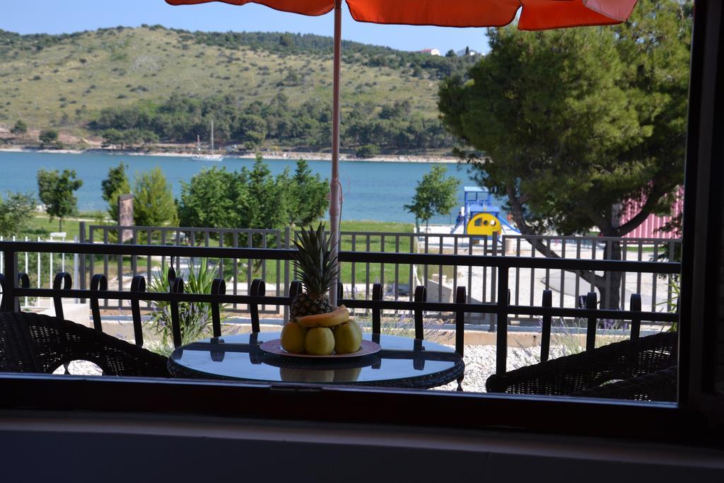 Apartment Kate Trogir Kamer foto